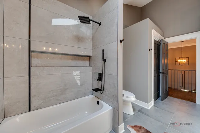 $1,489,000 | 2221 Donegal Drive, Darien, IL 60561