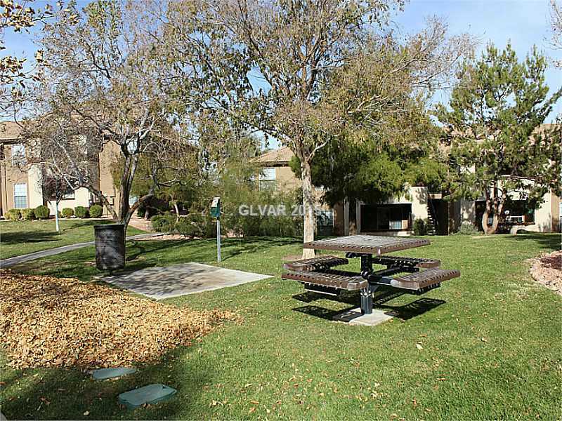 231 West Horizon Ridge Parkway, Unit 623 Henderson, NV 89012 - Photo 14 of 17 Property Photo.