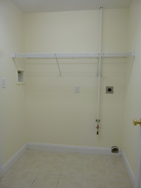 130 Turnpike Road, Unit 22 Chelmsford, MA 01824 - Photo 24 of 29 Gallery Image 24