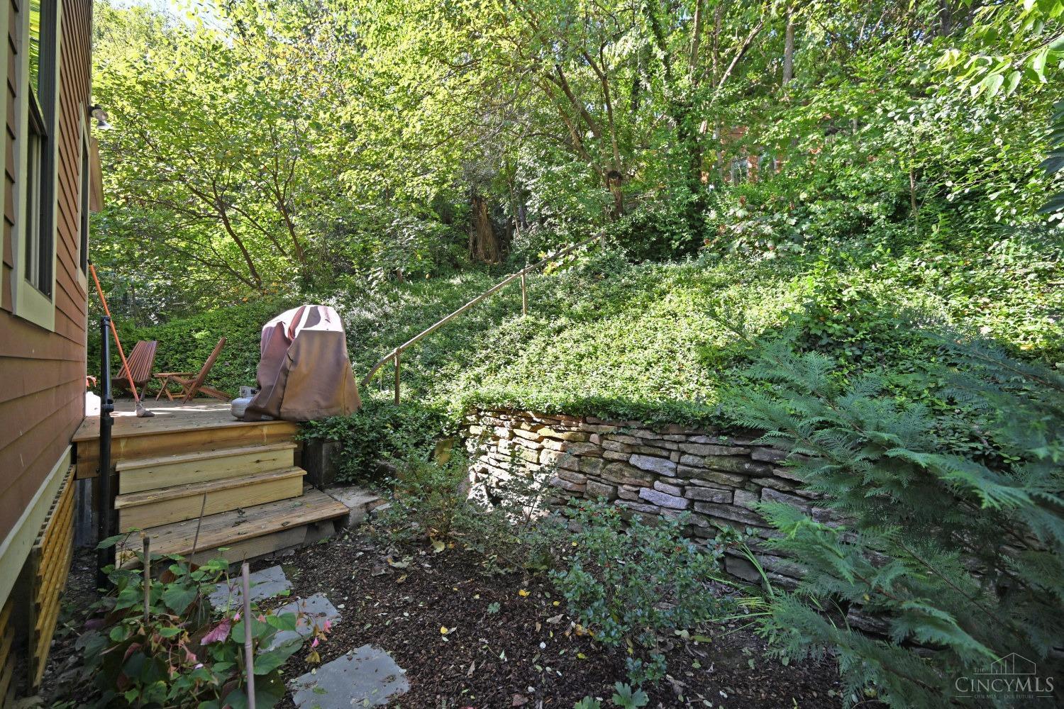 3431 Ruther Avenue Cincinnati, OH 45220 - Photo 43 of 48 Gallery Image 43