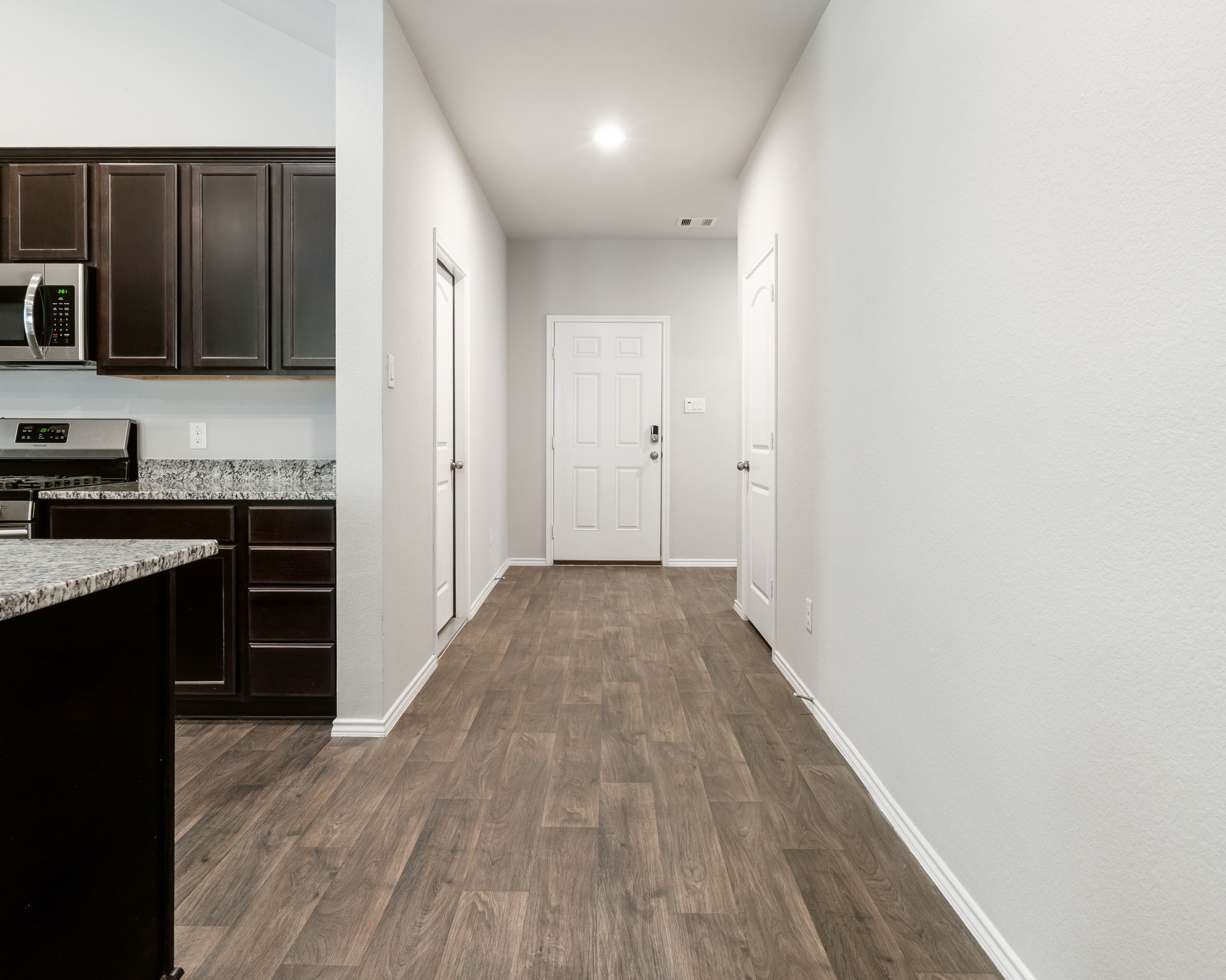 11722 Bari Reef Lane Conroe, TX 77304 - Photo 5 of 27