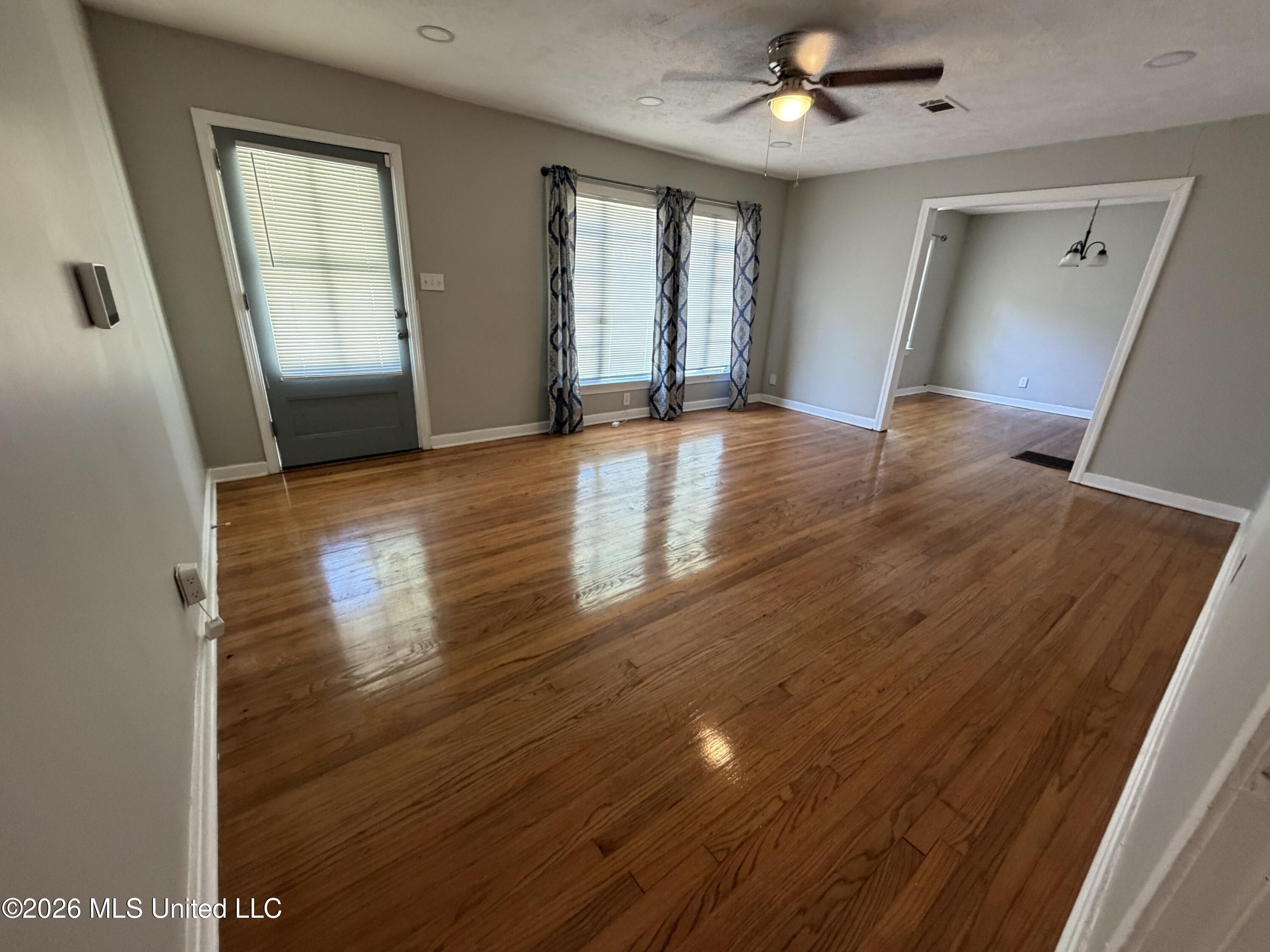 618 Launcelot Road Jackson, MS 39206 - Photo 3 of 17 IMG_8441