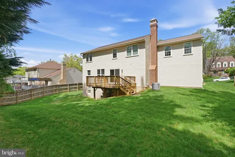 $1,049,900 | 1122 Bettstrail Way, Potomac, MD 20854