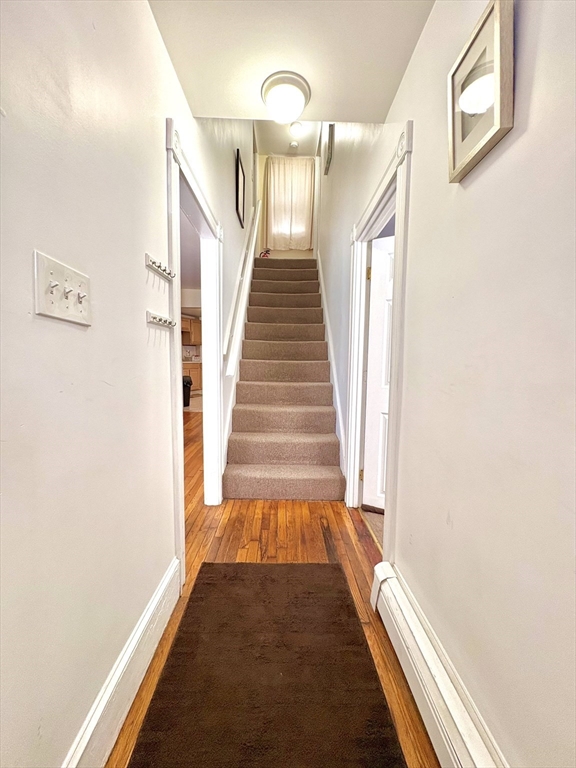 285 Roxbury Street Boston, MA 02119 - Photo 13 of 15 a view of entryway