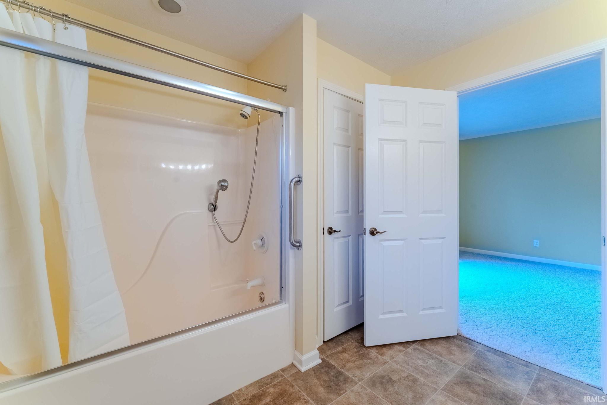 27 Golf Course Drive Wabash, IN 46992 - Photo 22 of 35