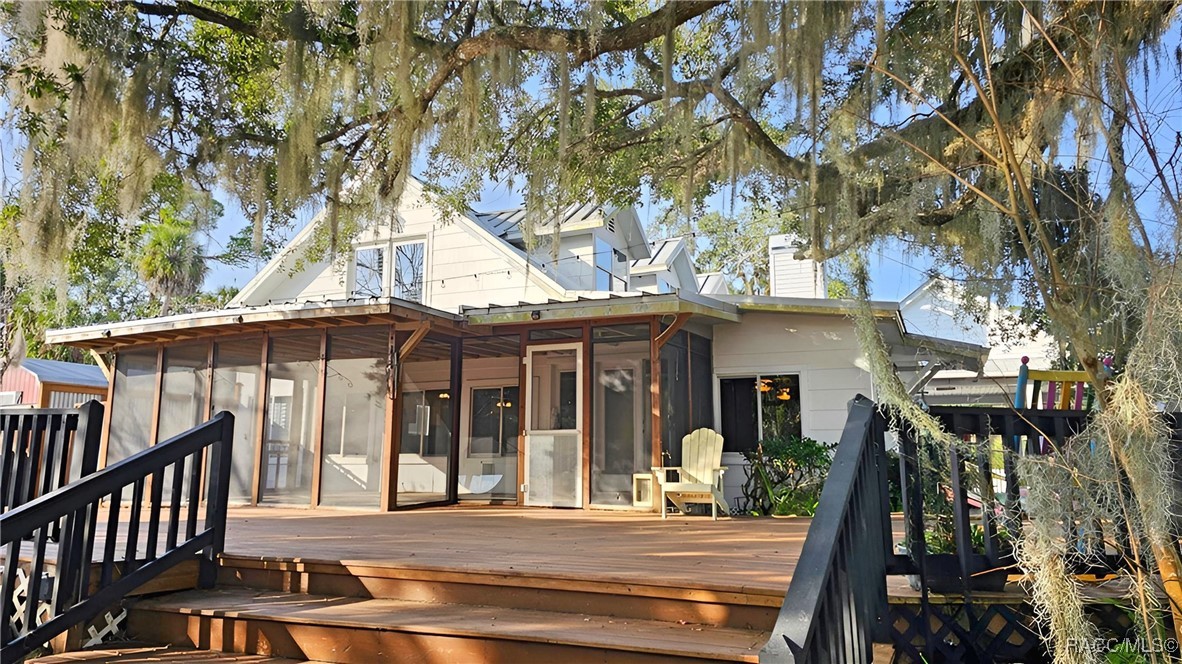 5415 Riverside Drive Yankeetown, FL 34498 - Photo 3 of 53