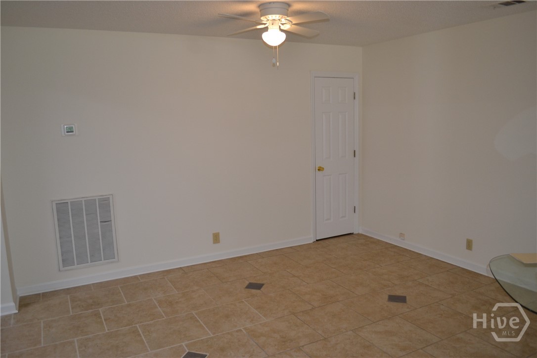 137 Rose Drive Springfield, GA 31329 - Photo 6 of 27