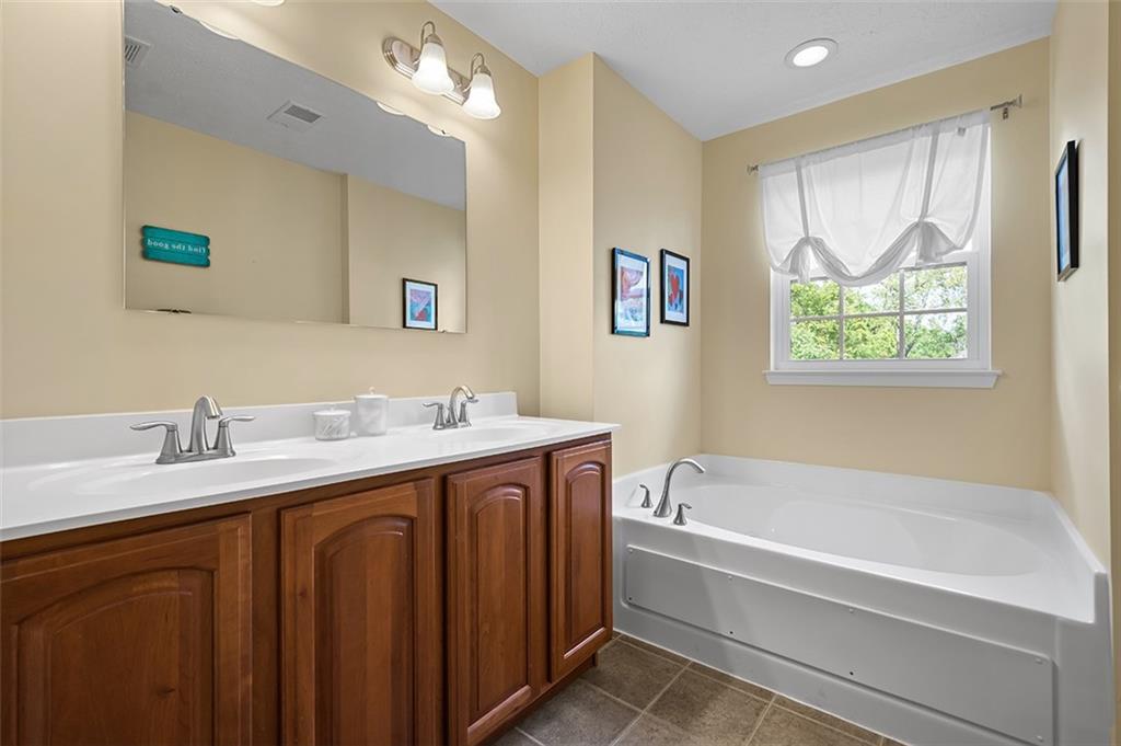 278 Maple Ridge Drive Canonsburg, PA 15317 - Photo 21 of 34 Gallery Image 21