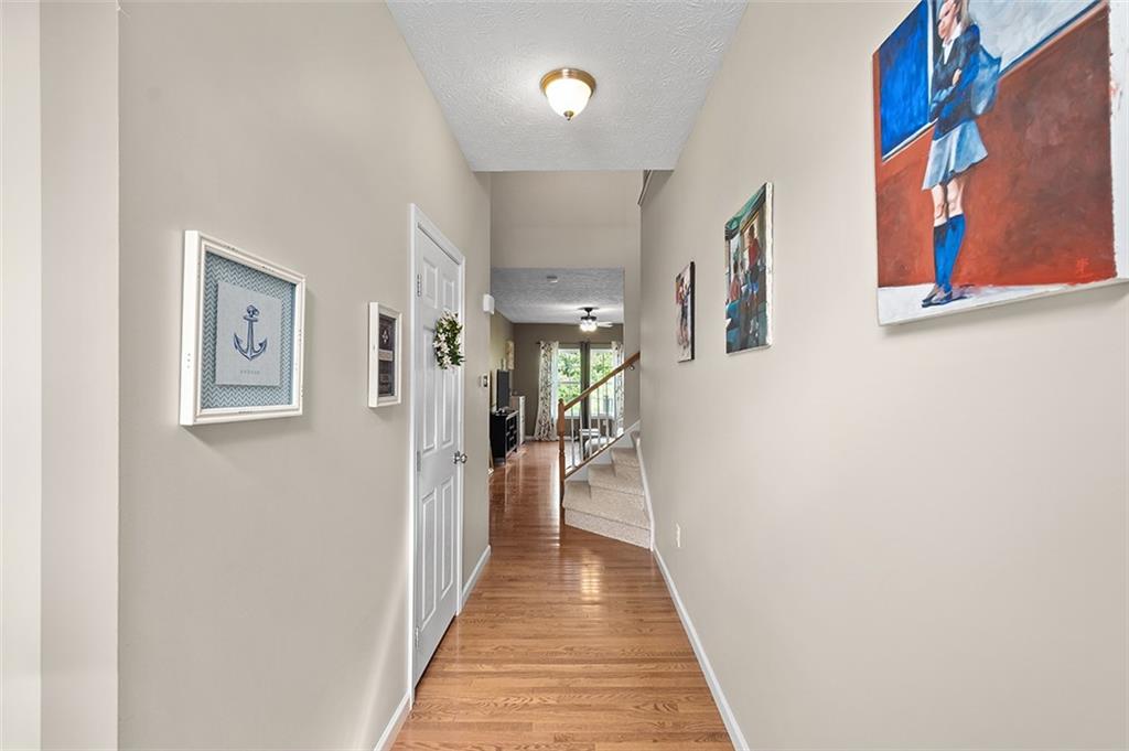 278 Maple Ridge Drive Canonsburg, PA 15317 - Photo 4 of 34 Gallery Image 4