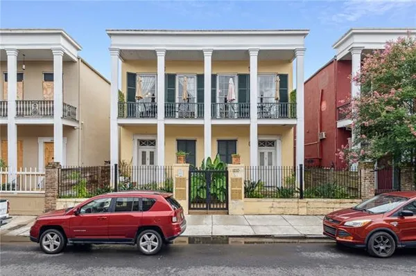 $389,900 | 1210 Chartres Street, Unit 6, New Orleans, LA 70116