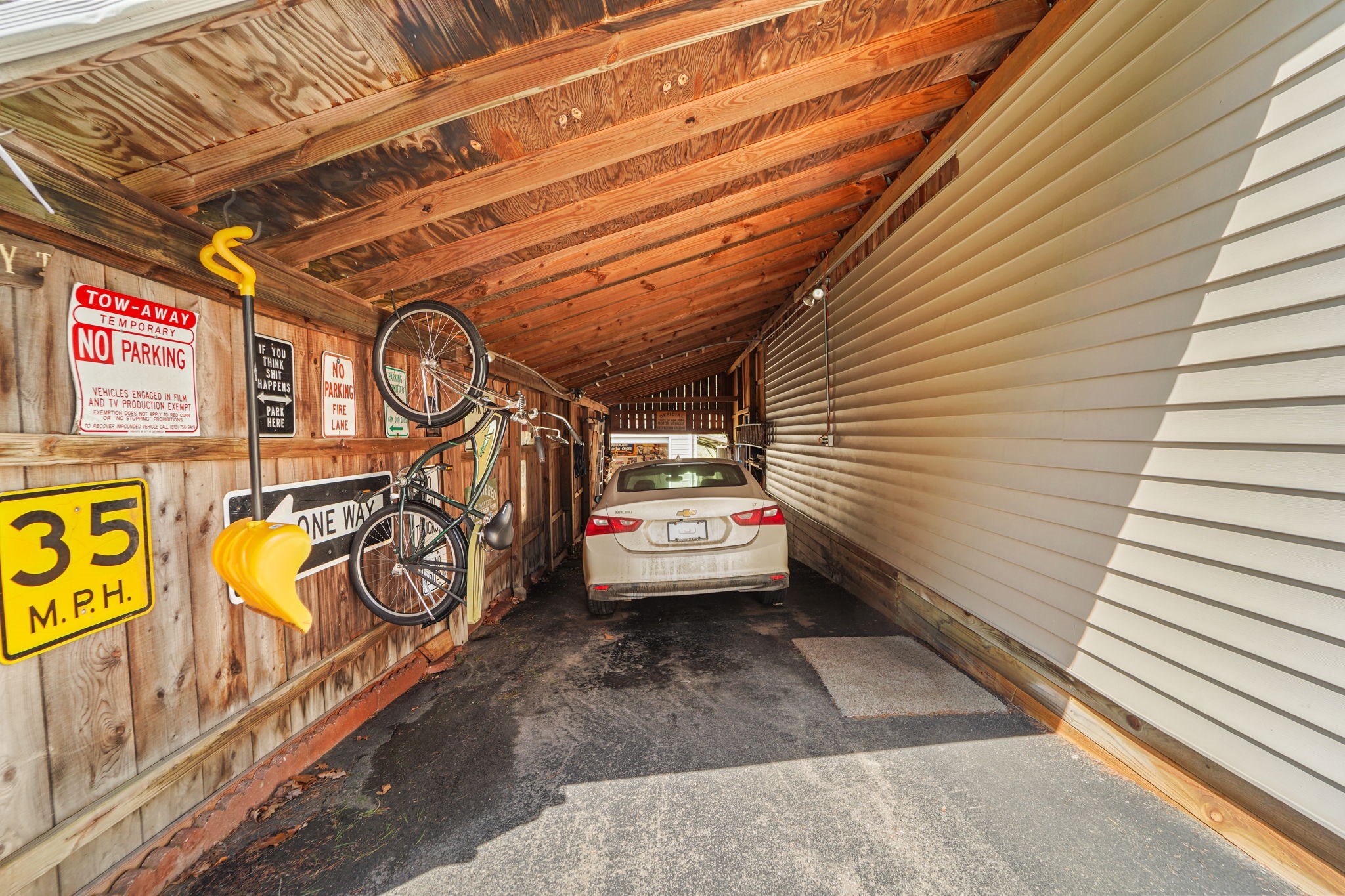 1849 Airport Road Binghamton, NY 13905 - Photo 14 of 44