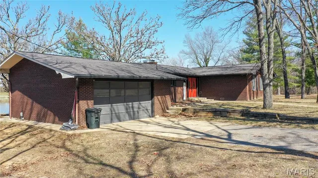 $439,000 | 2441 North Highway 19, Salem, MO 65560