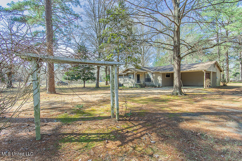 1312 Shell Oil Road Brandon, MS 39042 - Photo 5 of 28 View from the Front Corner