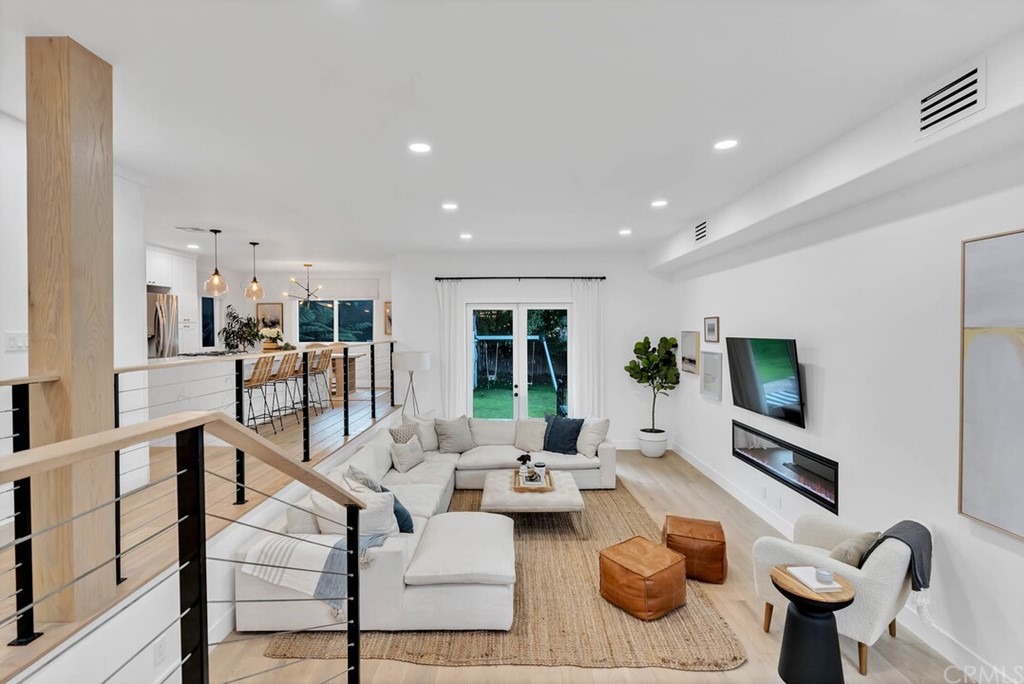 425 Manitoba Street Playa del Rey, CA 90293 - Photo 8 of 60