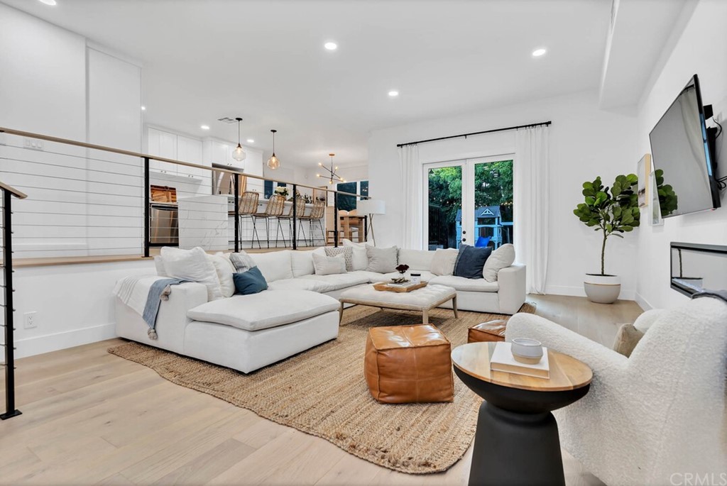 425 Manitoba Street Playa del Rey, CA 90293 - Photo 10 of 60