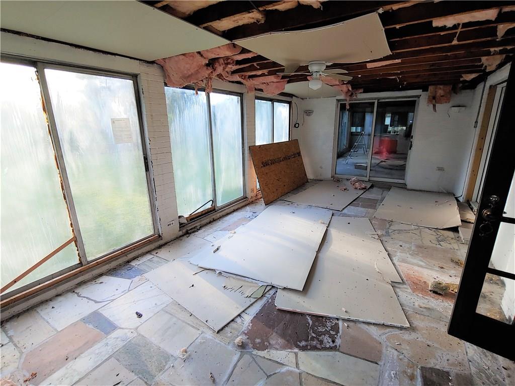 210 Hochberg Road Pittsburgh, PA 15235 - Photo 14 of 23 Gallery Image 14