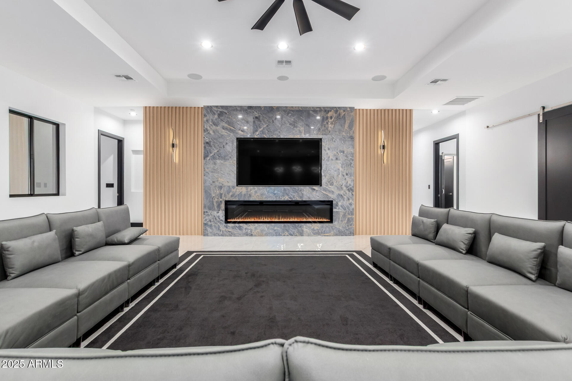 629 North Bruner Road Buckeye, AZ 85396 - Photo 6 of 14 10 - Great Room