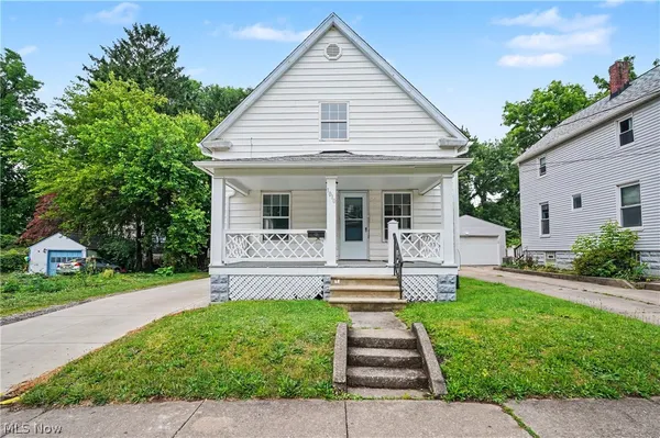 $134,900 | 1010 Sawyer Avenue, Akron, OH 44310