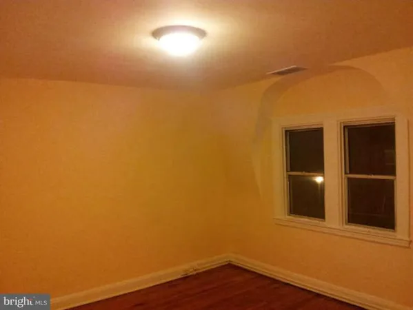 $1,800 | 20 North Rosedale Street, Baltimore, MD 21229