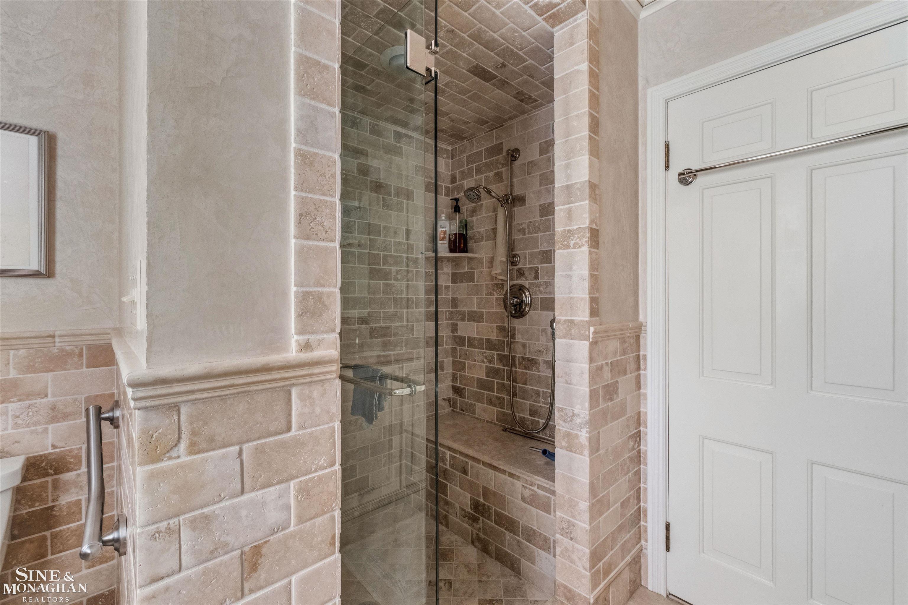 83 Hawthorne Road Grosse Pointe Shores, MI 48236 - Photo 12 of 50