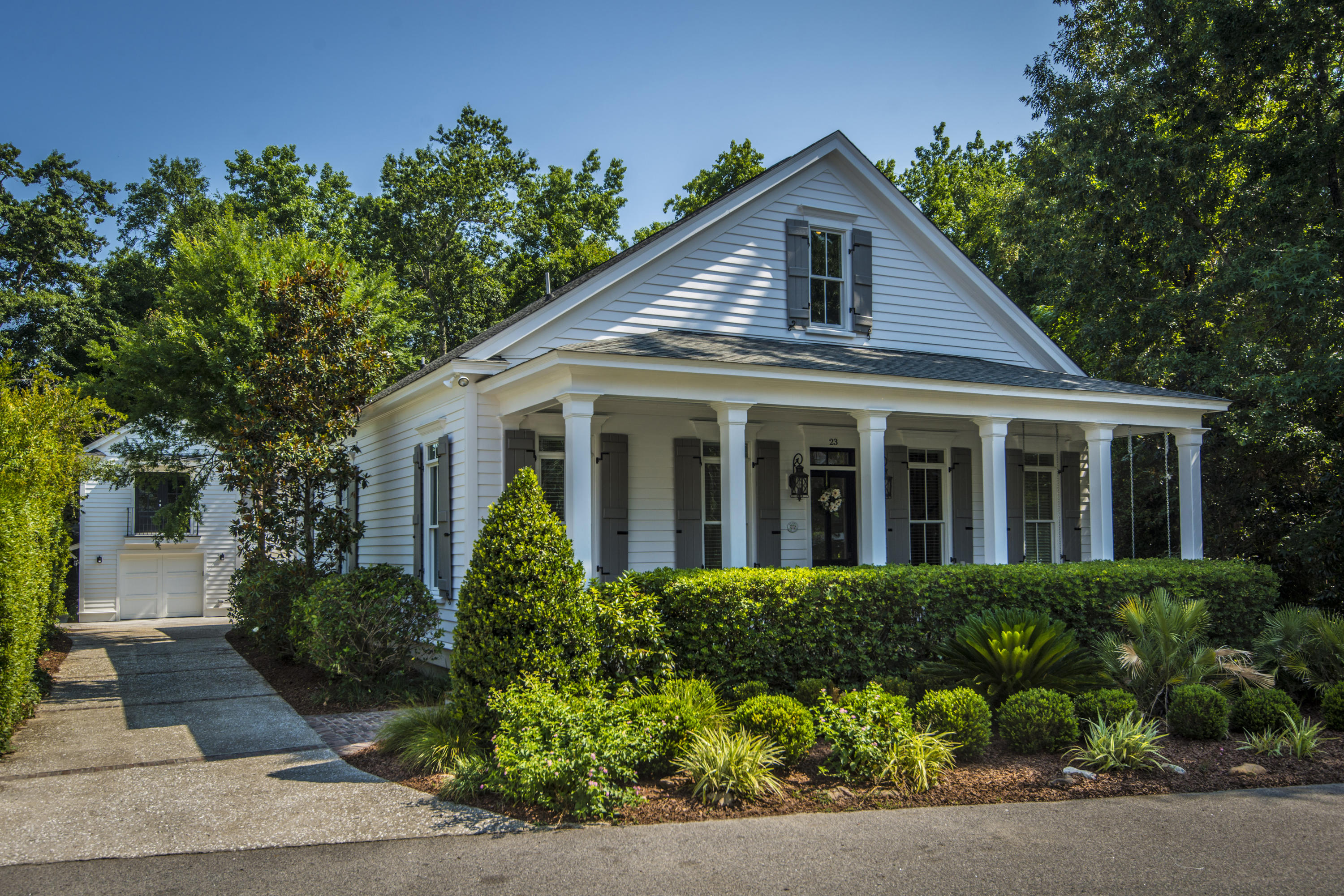 23 Edenton Road Mount Pleasant, SC 29464 - Photo 1 of 57 23 Edenton Road