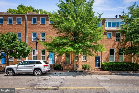 $629,000 | 619 South Sharp Street, Baltimore, MD 21230