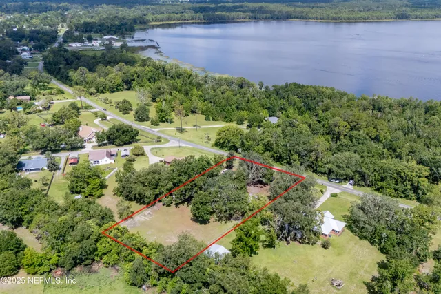 $389,900 | 580 Northeast 3rd Street, Lake Butler, FL 32054
