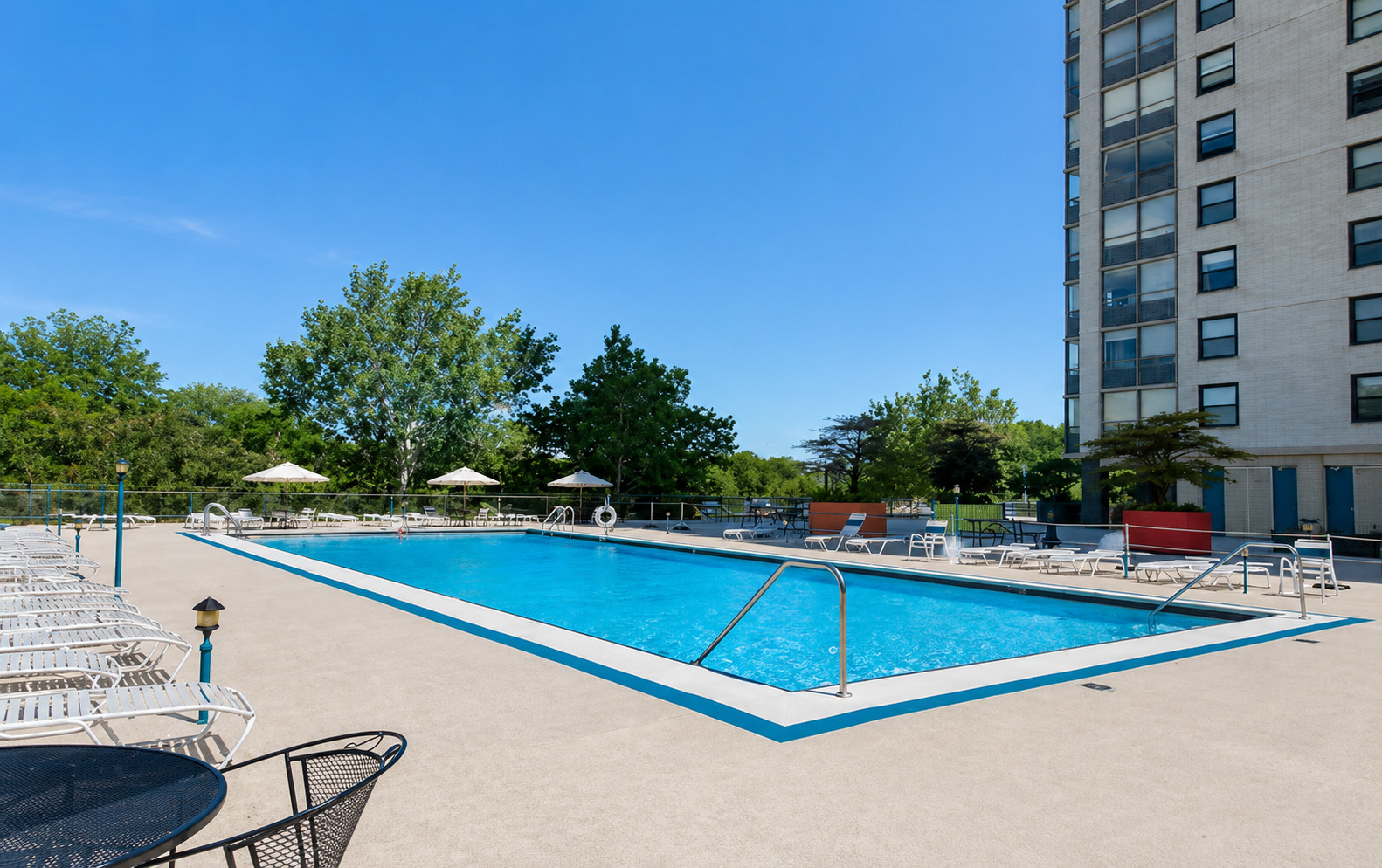 5701 North Sheridan Road, Unit 6D Chicago, IL 60660 - Photo 10 of 11