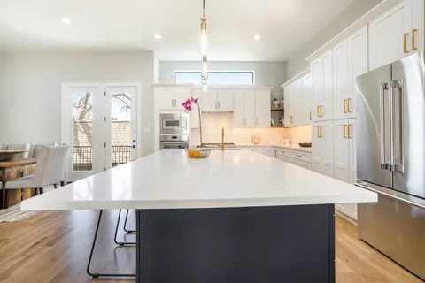 $525,000 | 2218 Francis Street, Houston, TX 77004