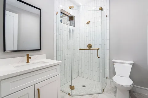 $525,000 | 2218 Francis Street, Houston, TX 77004