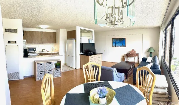 $2,895 | 1778 Ala Moana Boulevard, Unit 2606, Honolulu, HI 96815