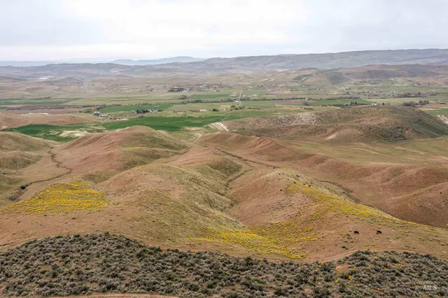 $2,700,000 | 1836 Cemetery Road, Weiser, ID 83672