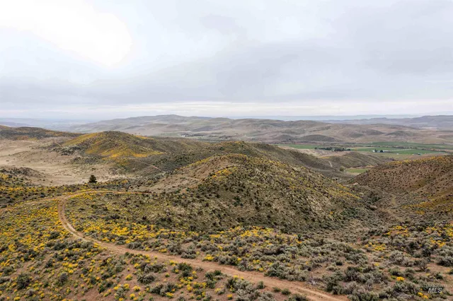 $2,700,000 | 1836 Cemetery Road, Weiser, ID 83672