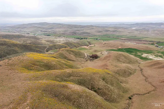 $2,700,000 | 1836 Cemetery Road, Weiser, ID 83672