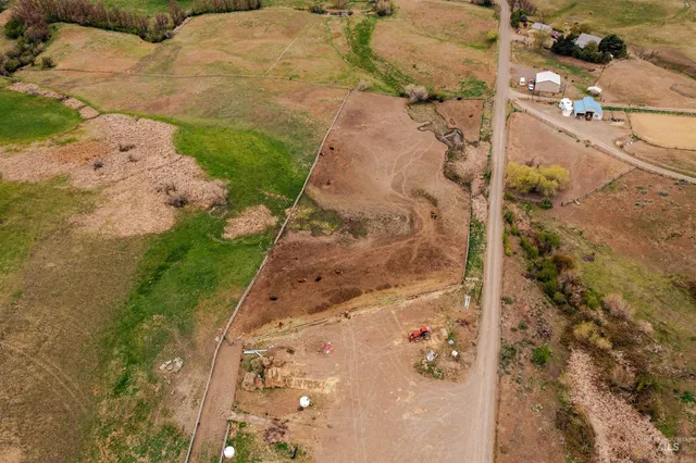 $2,700,000 | 1836 Cemetery Road, Weiser, ID 83672
