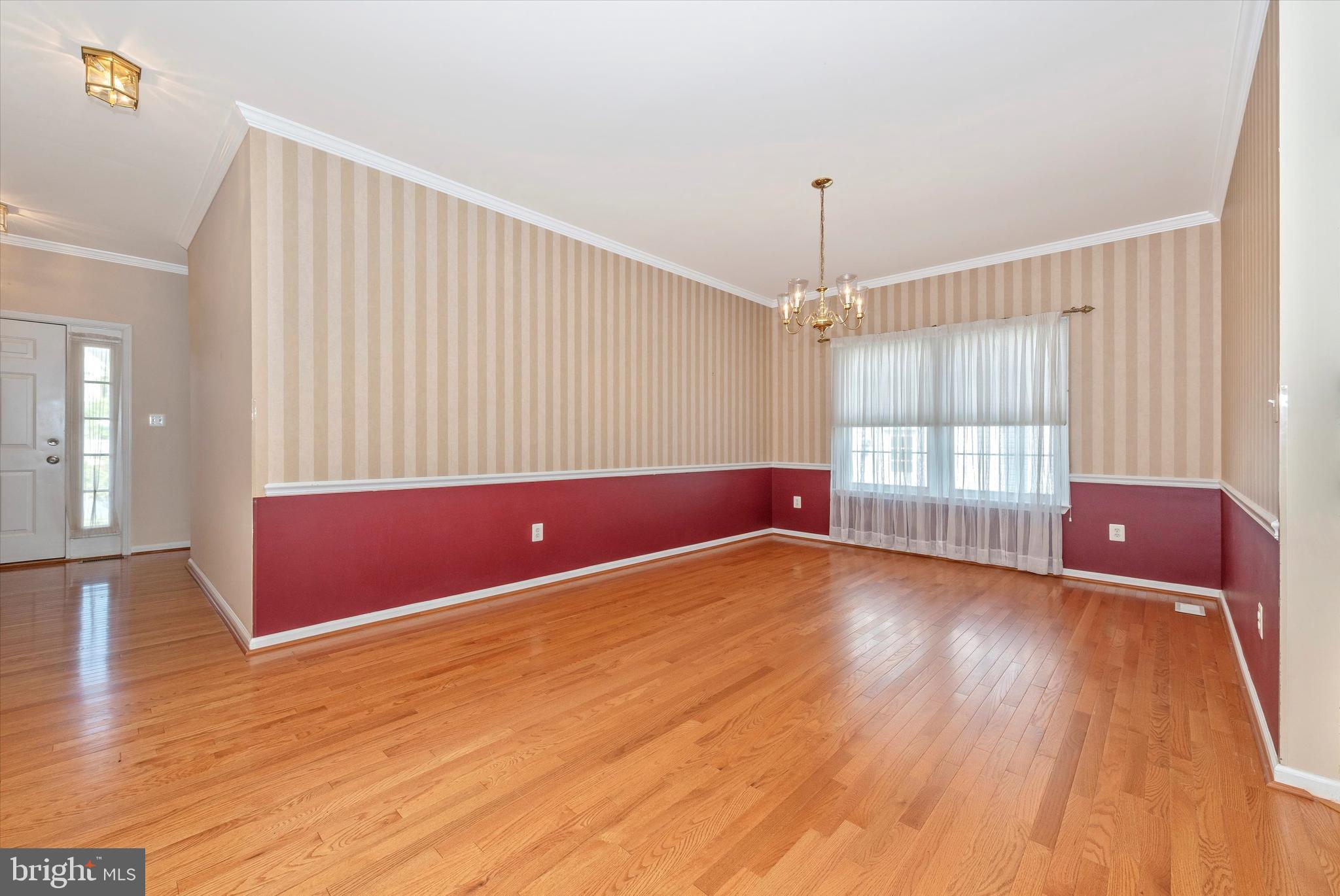 1941 Timber Grove Road Frederick, MD 21702 - Photo 6 of 57 Gallery Image 6