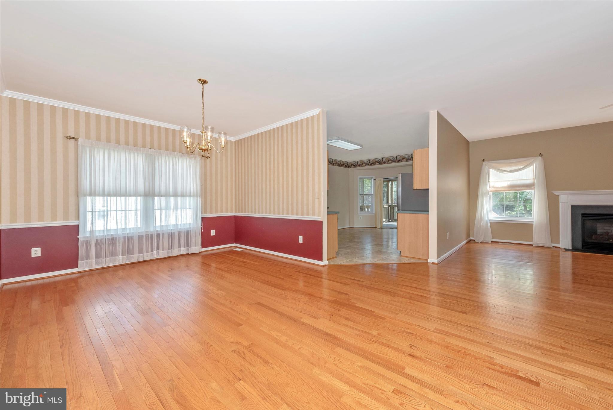 1941 Timber Grove Road Frederick, MD 21702 - Photo 7 of 57 Gallery Image 7