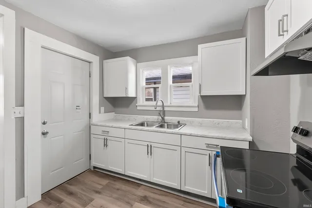 $135,900 | 3110 Central Drive, Fort Wayne, IN 46806