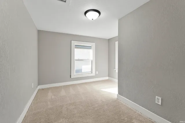 $135,900 | 3110 Central Drive, Fort Wayne, IN 46806