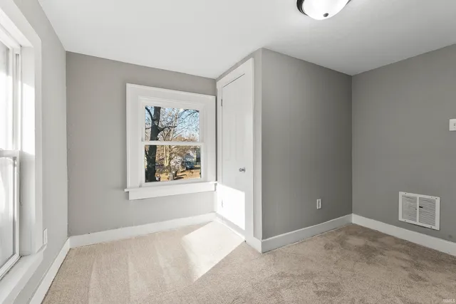 $135,900 | 3110 Central Drive, Fort Wayne, IN 46806