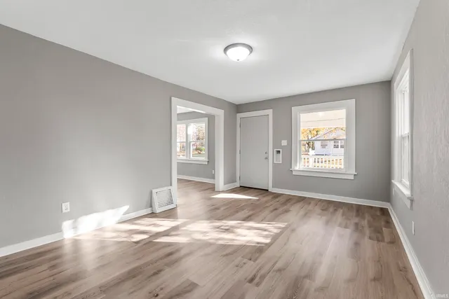 $135,900 | 3110 Central Drive, Fort Wayne, IN 46806