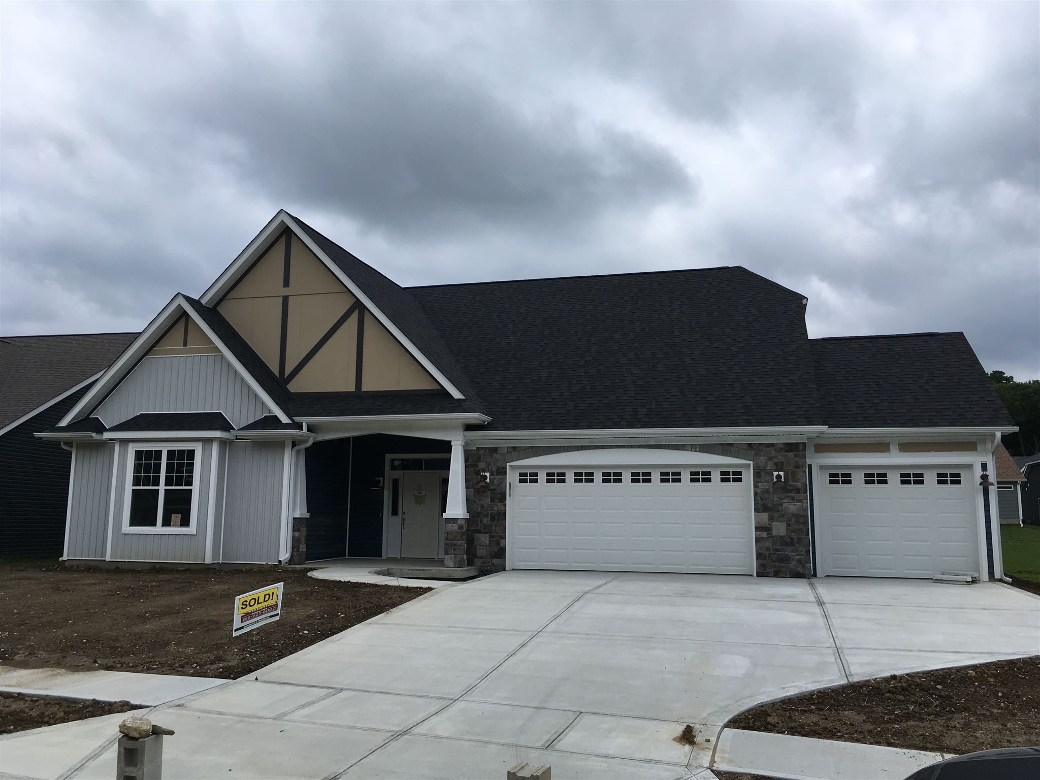 3737 West Denise Road, Unit 75 Bloomington, IN 47404 - Photo 1 of 2 Gallery Image 1