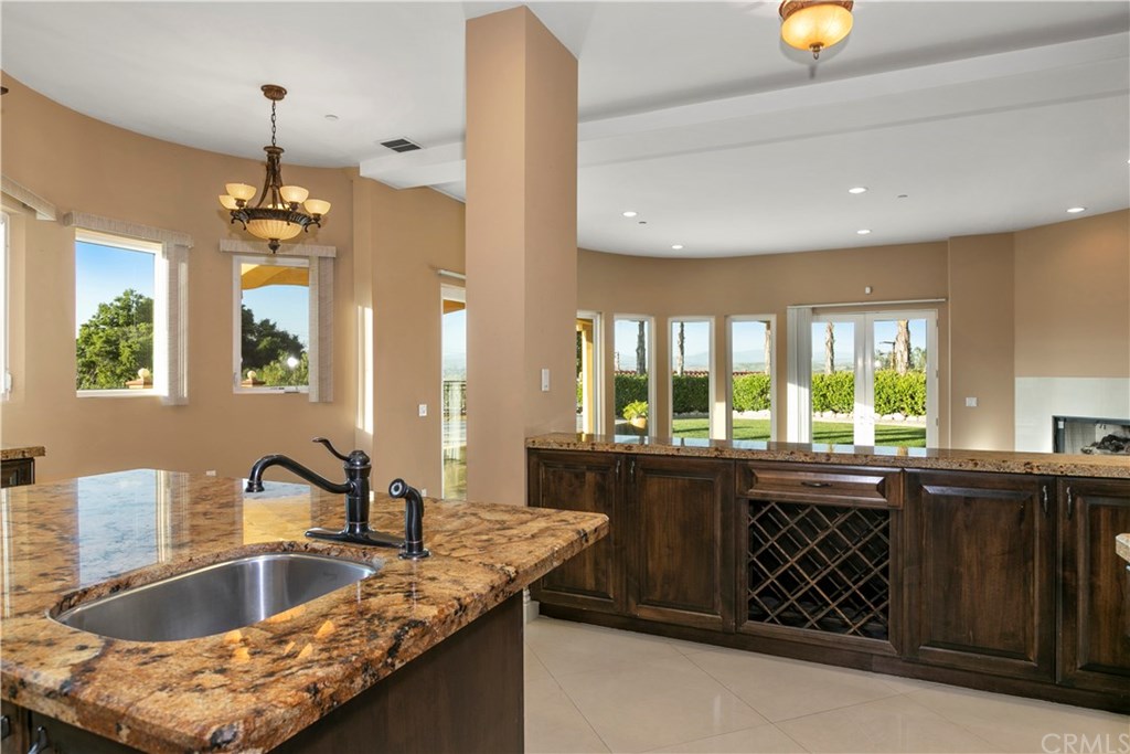 24918 Bella Vista Drive Newhall, CA 91321 - Photo 15 of 32