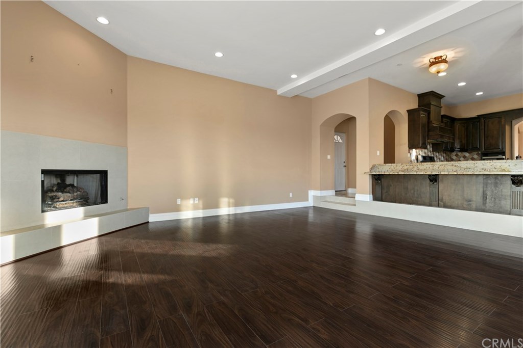 24918 Bella Vista Drive Newhall, CA 91321 - Photo 17 of 32