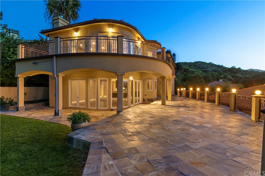 24918 Bella Vista Drive Newhall, CA 91321 - Photo 32 of 32