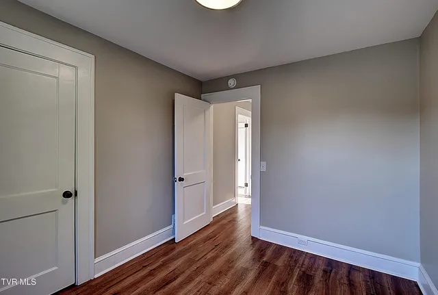 $329,900 | 511 South Watauga Avenue, Elizabethton, TN 37643