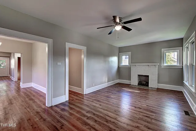 $329,900 | 511 South Watauga Avenue, Elizabethton, TN 37643