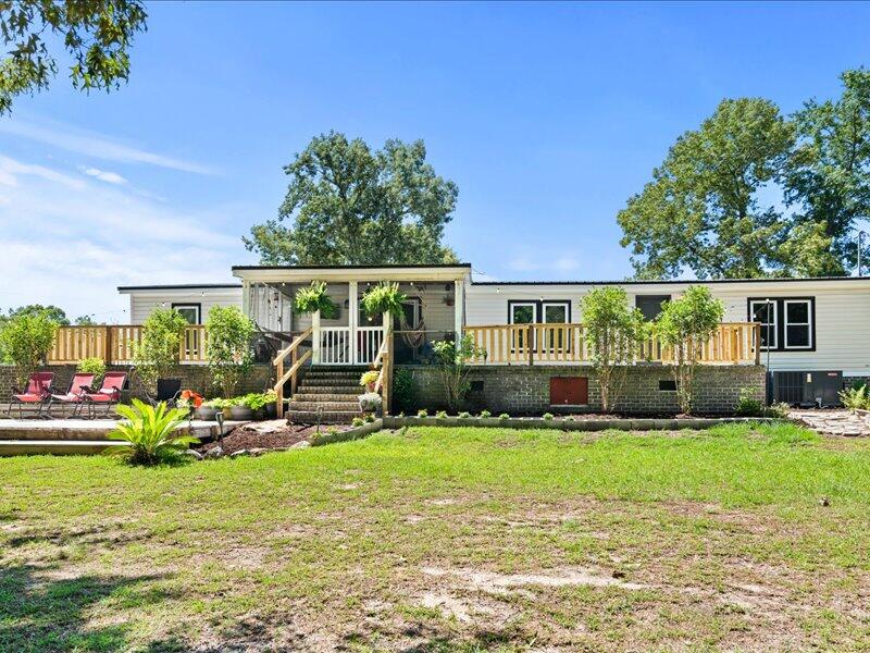 1664 Winding Pond Road Manning, SC 29102 - Photo 6 of 59