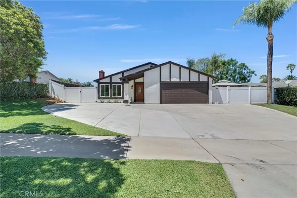 $700,000 | 2862 Westridge Road, Riverside, CA 92506