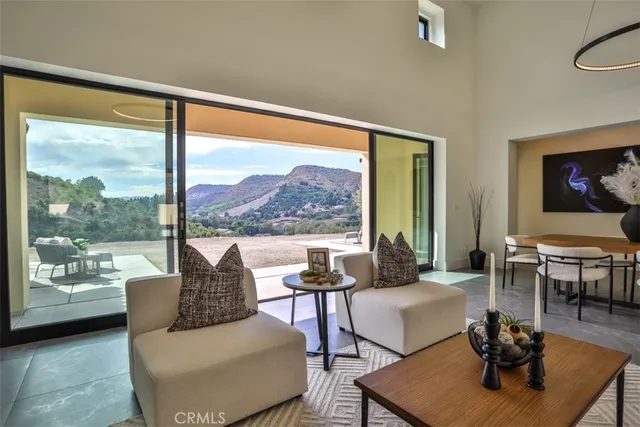 $3,249,900 | 43698 De Luz Road, Temecula, CA 92590